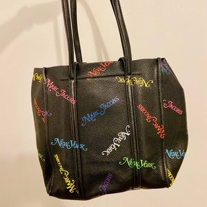 LIMITED EDITION - Marc Jacobs x NY Mag Tag Tote